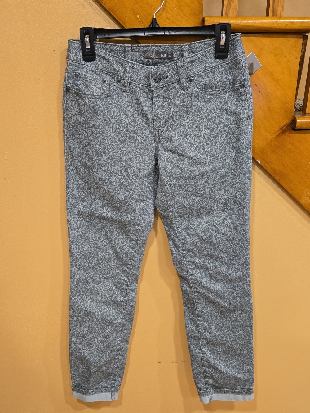 Prana Gray Patterned Ankle Jeans